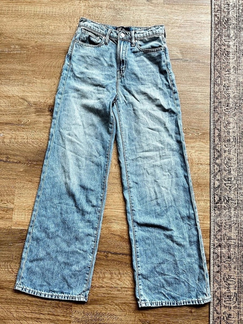 Gap High Rise Wide-Leg Jeans in Blue Waist 25